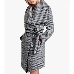 DKNY Women’s Black White Houndstooth Belted Shawl Collar Coat Size S